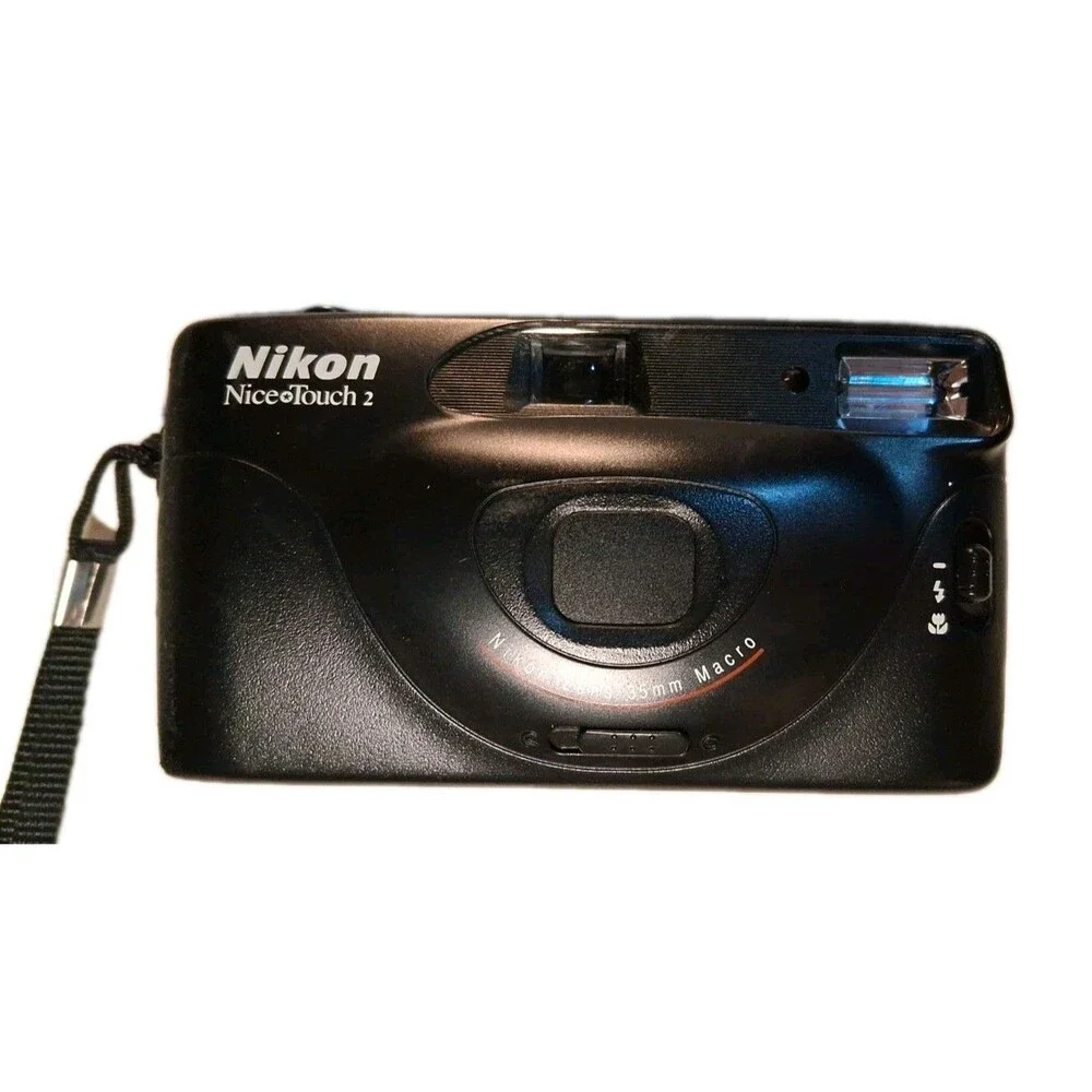 Nikon EF 100-Camera Compact 35mm Point and shoot